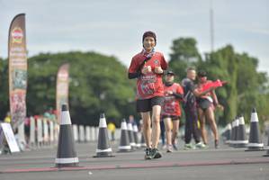 BIB: 0037
                            <button type="button" onclick="openModal(4923640)" class="btn btn-primary btn-sm float-right btn-popup" data-toggle="modal" data-target=".modal-high-quality">
                        <i class="fas fa-shopping-cart"></i> Add to Cart
                    </button>
                                            <button type="button" onclick="isThisMe(4923640, true)" class="btn btn-success btn-sm float-right btn-popup btn-isme hidden" data-toggle="tooltip" data-placement="bottom" title="นี่คือรูปของคุณใช่ไหม คลิกที่นี่เพื่อเอาเข้าอัลบั้ม">
                        <i class="fas fa-plus"></i> Add to album
                    </button>
                    <button type="button" onclick="isThisMe(4923640, false)" class="btn btn-warning btn-sm float-right btn-popup btn-isnotme hidden">
                        <i class="fas fa-ban"></i> Remove from album
                    </button>